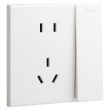 乐鱼开关插座 淳逸 玉兰白 带开关连体二三插座 五孔带开