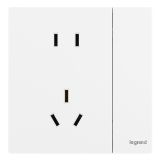 乐鱼开关插座 仕典Plus 陶瓷白 带双控开关连体二三插座 五孔带开